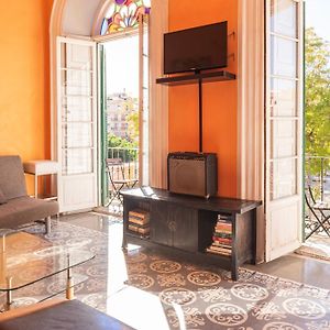 Private Rooms In Historic Building On The Square